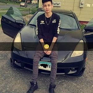 Meet your Posher, Marcos